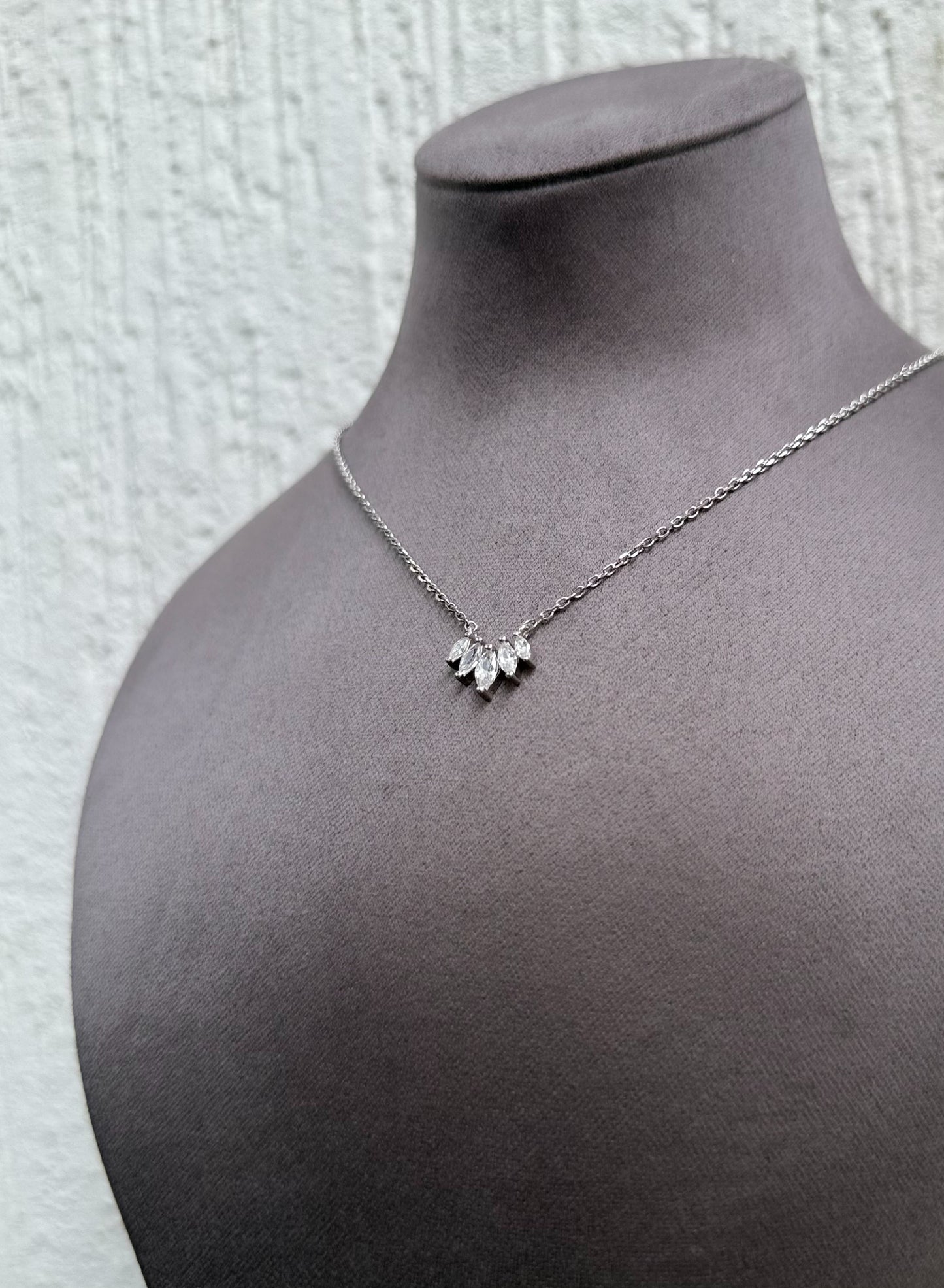 “White Stone Pendant Necklace - Sterling Silver 925 with Zircon Stones-Plated Rhodium White Gold 18K”