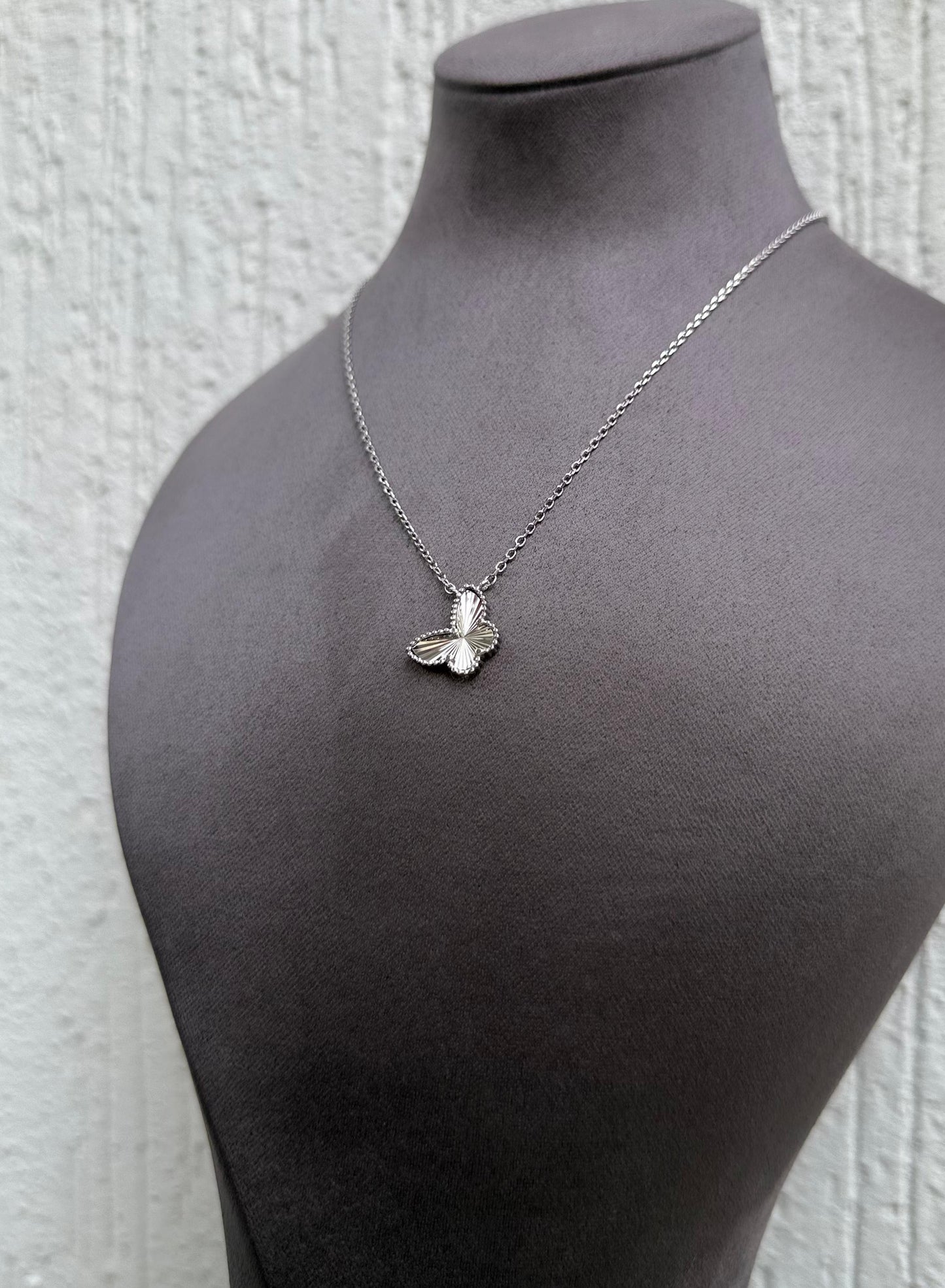 Cutie Fly - Sparkling Silver Delight - Sterling Silver 925 - Plated Rhodium White Gold 18K - Elegant Design