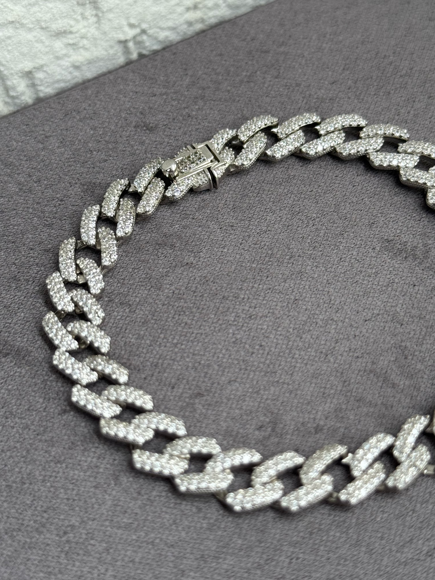 Bold Radiance Bracelet - Sterling Silver 925 with Sparkling Zircon Stones