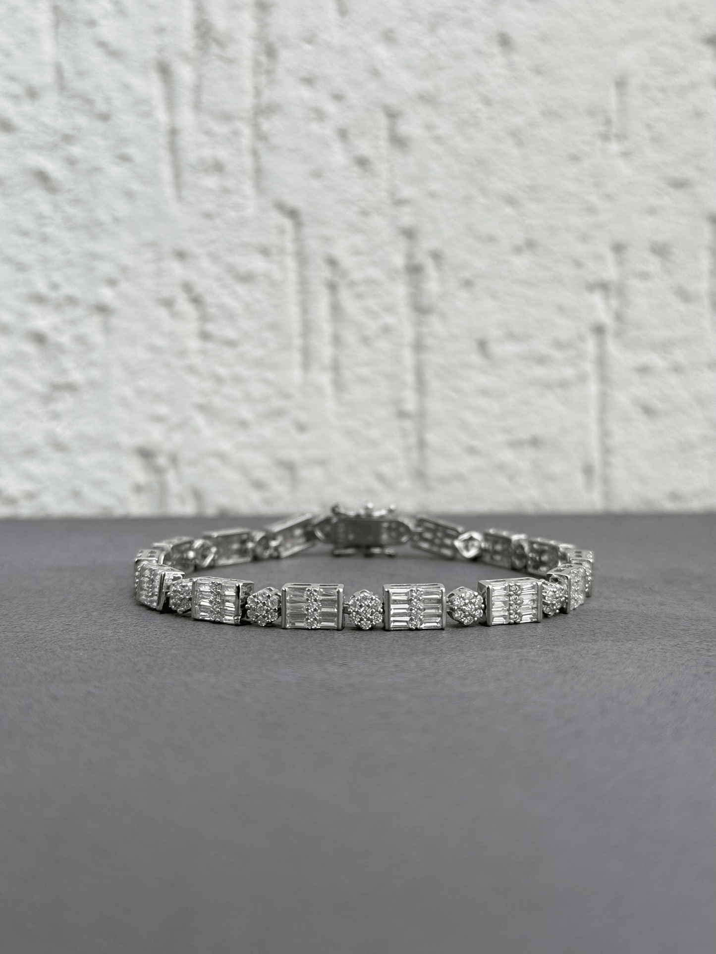 Prismatic Beam Bracelet - Sterling Silver 925 with Zircon and Baguette Stones