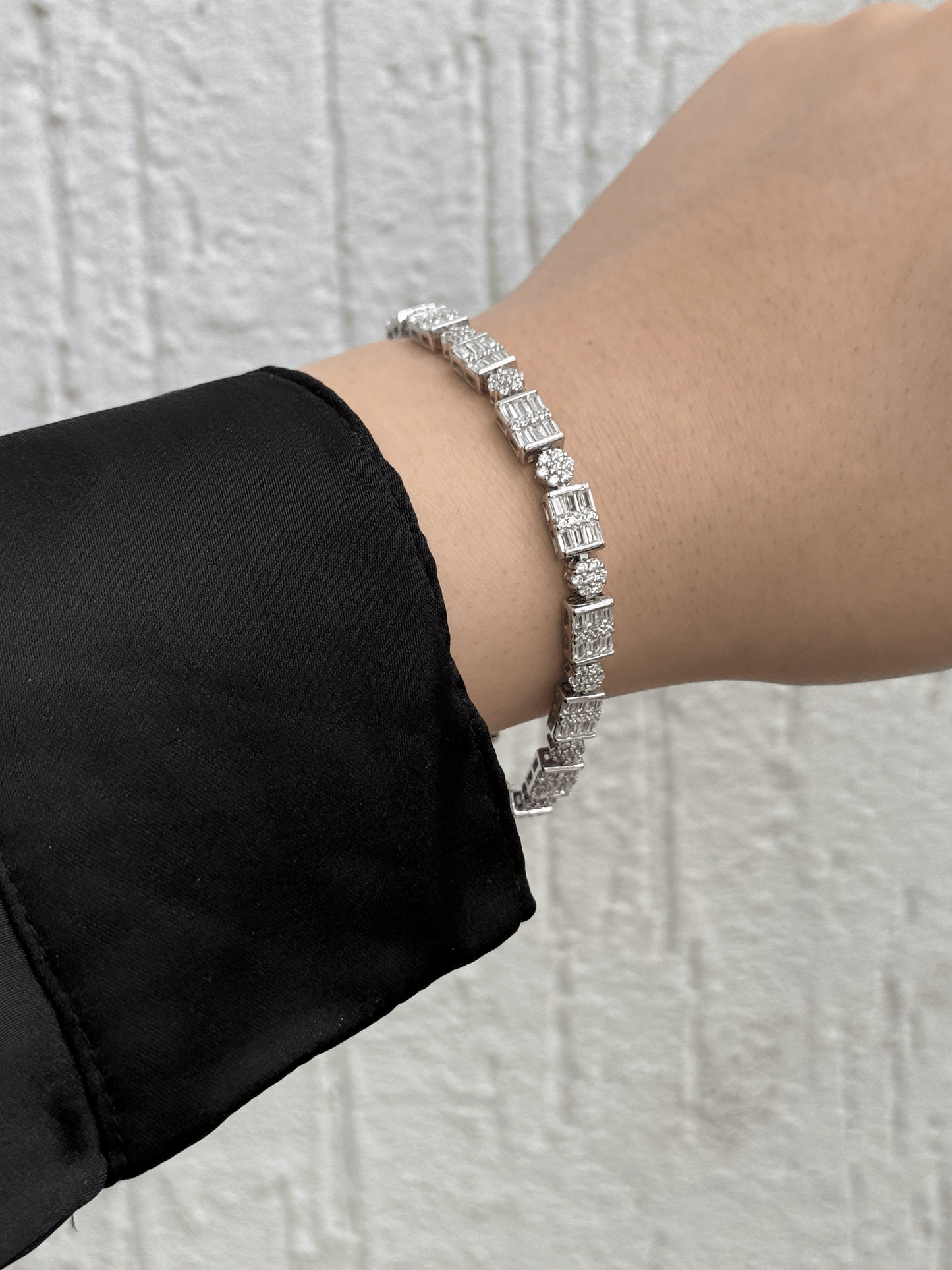 Prismatic Beam Bracelet - Sterling Silver 925 with Zircon and Baguette Stones