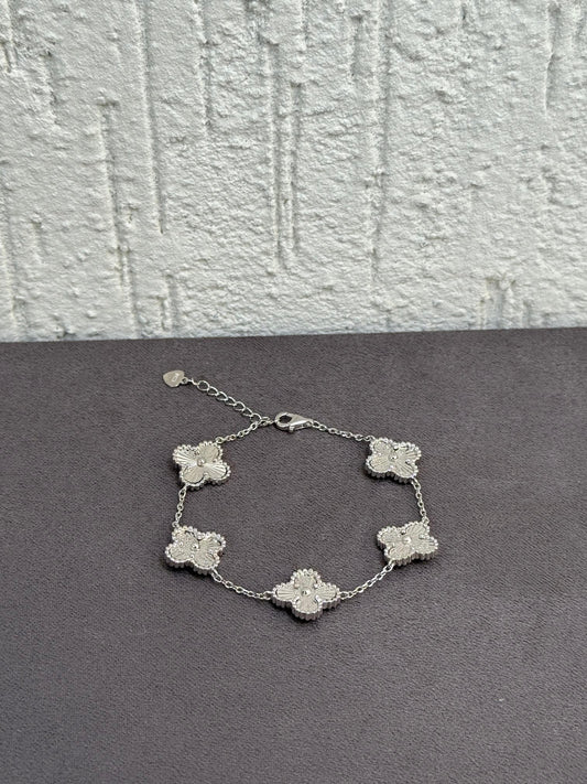 Leaf Charm Bracelet - Sterling Silver 925 - 5-Leaf Design - Plated Rhodium White Gold 18K - Adjustable Size