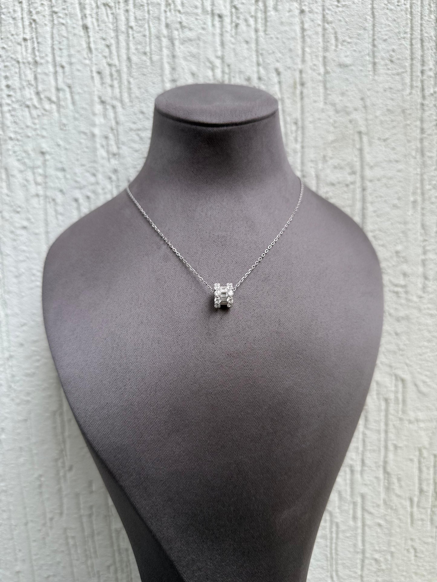 Geometric Circle Necklace - Elegant Design - Sterling Silver 925 with Zircon Stones Plated Rhodium White Gold 18K