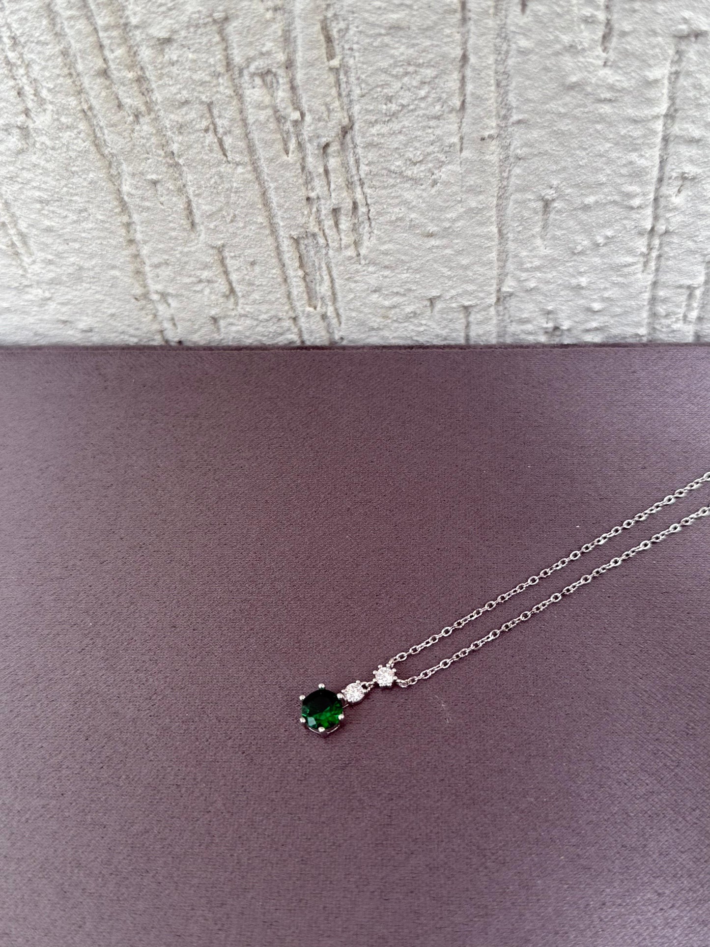 “Green Stone Pendant Necklace - Sterling Silver 925 with Zircon Stones-Plated Rhodium White Gold 18K”