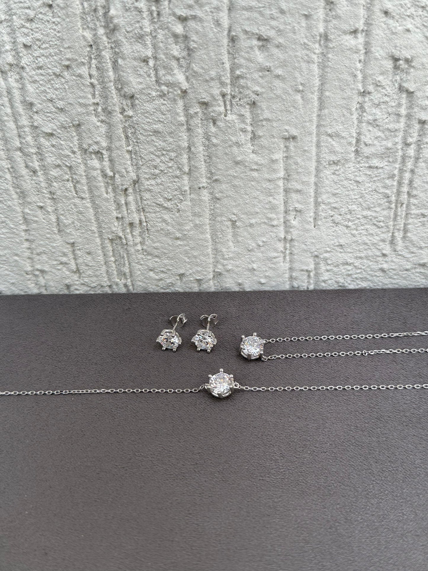 Shining Diamond Jewelry Set - Delicate Design - Sterling Silver 925 with Zircon Stones Plated Rhodium White Gold 18K