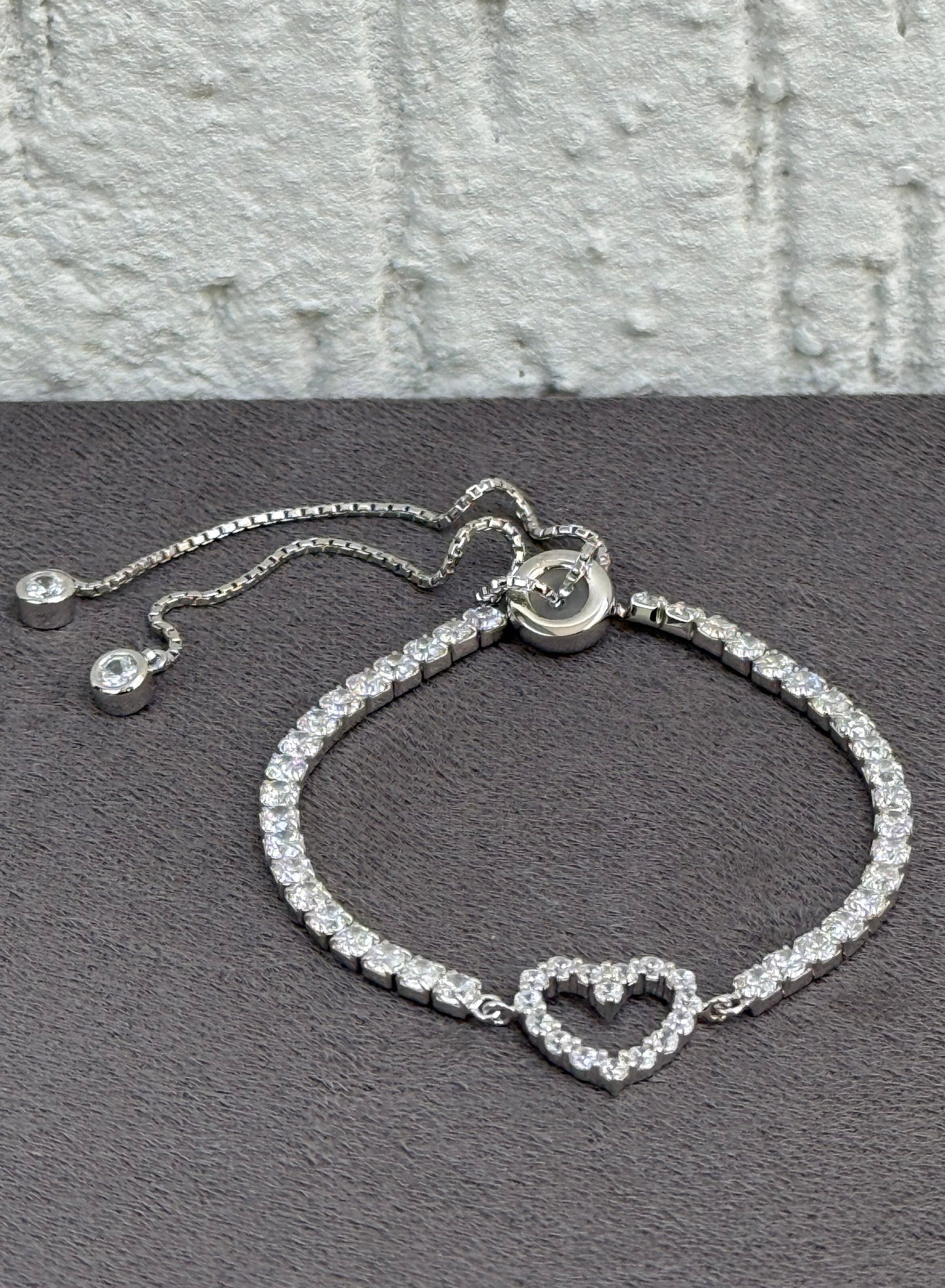 Heart Charm Tennis Bracelet - Adjustable - Sterling Silver 925 with Zircon Stones - Plated Rhodium White Gold 18K